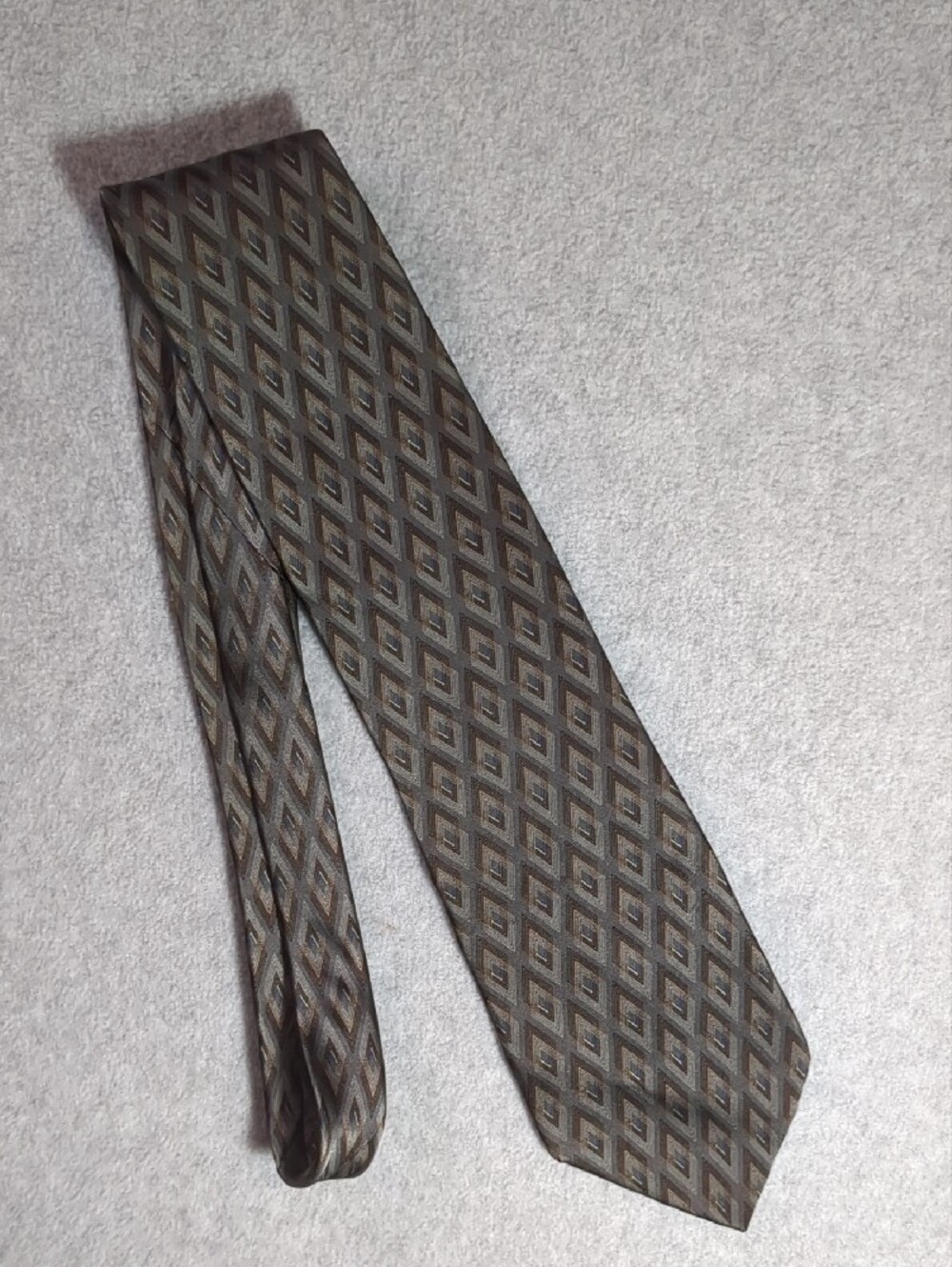 Graham & Lockwood London Vintage Silk Lattice Diamond Necktie Grey Blue